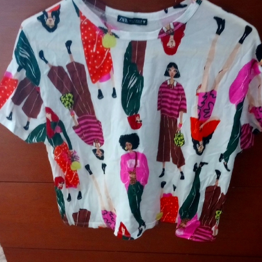 Zara Multicolor Fashion Print Tee
